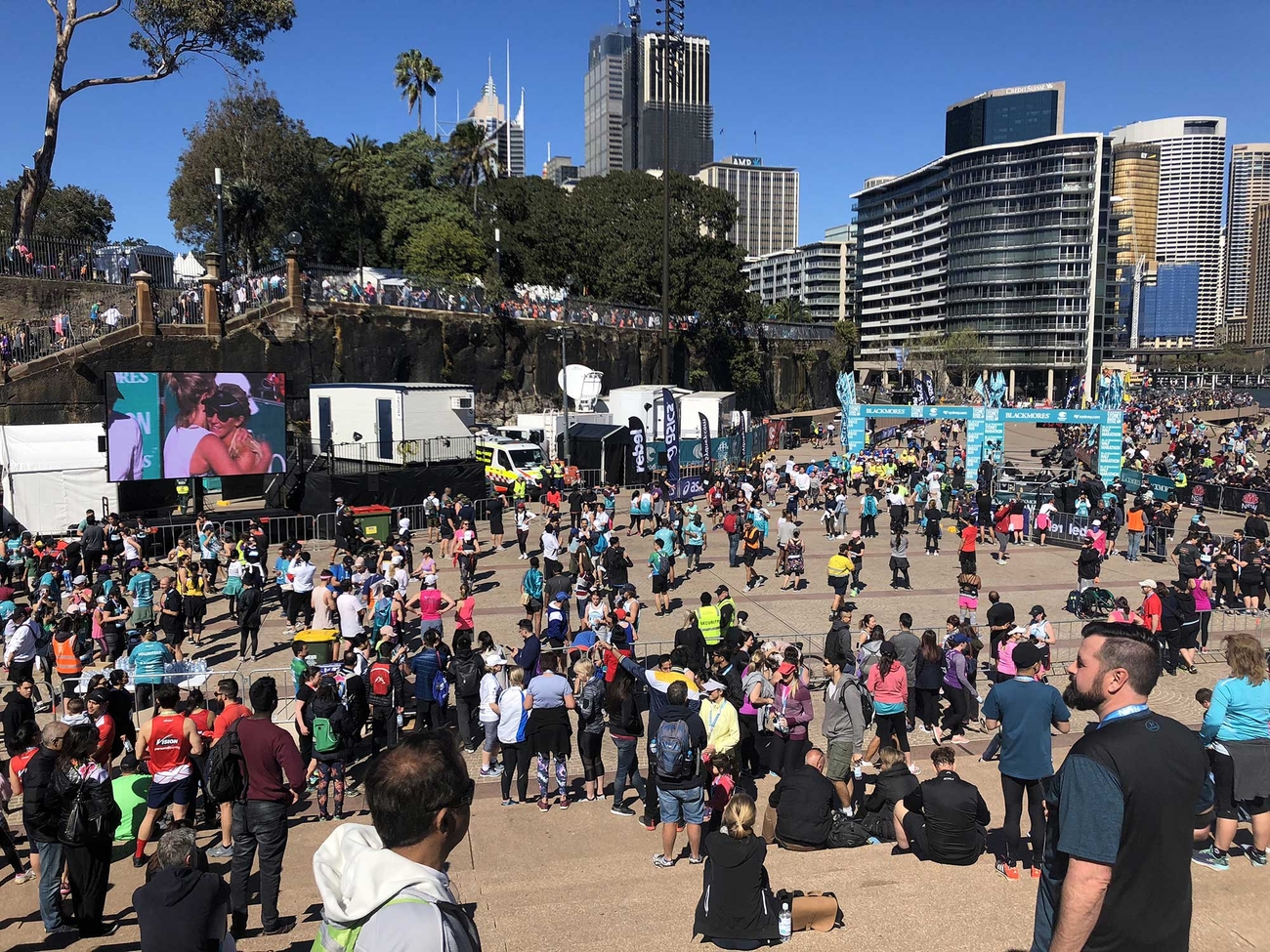 DIGITAL SCREENS AT FUN RUN EVENT